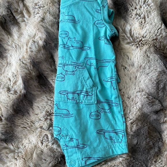 Carter’s baby boy 0-3 hooded onesie with hippos - Picture 2 of 3